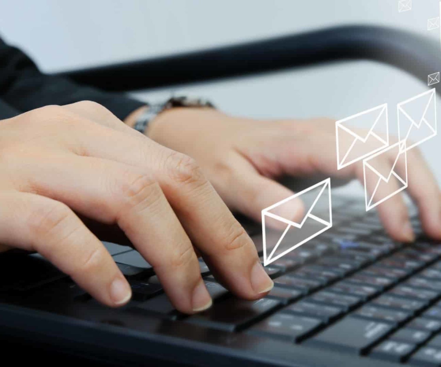 7 Reasons Webmail Is Better